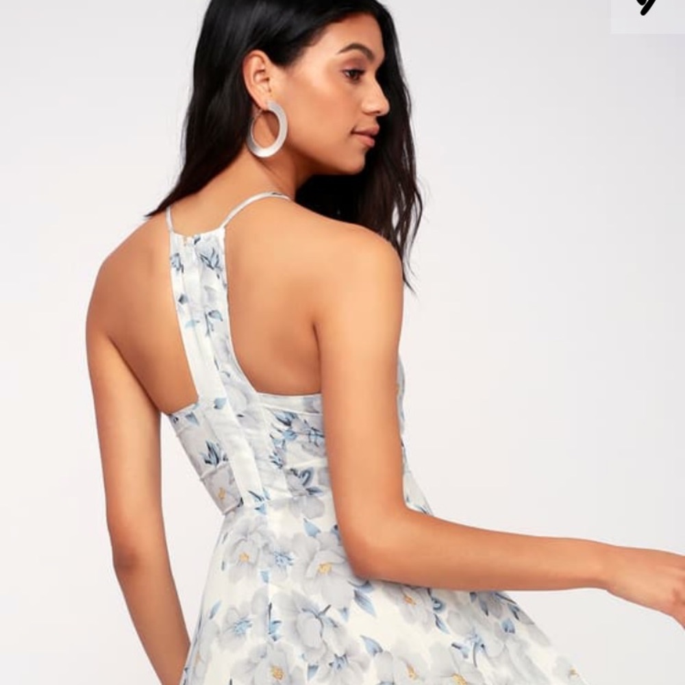 🌸 High Neck Lulus floral fit and flare dress- New - Picture 1 of 11
